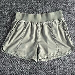 Member's Mark Women's Tencel Short Size Large